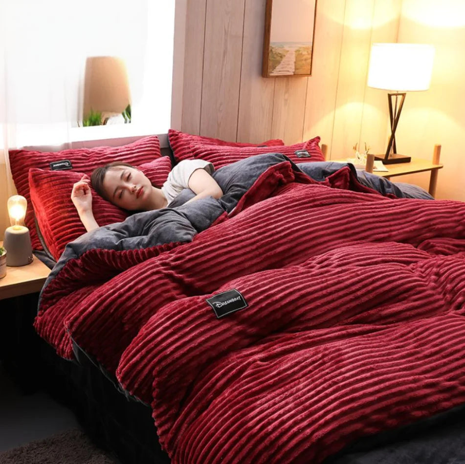 Warm winter duvet cover bedding set Thick Solid Color Velvet Double Soft Quilt Cover Twin Queen King Comforter Cover Sets220*240