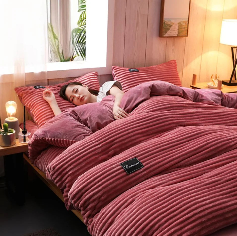 Warm winter duvet cover bedding set Thick Solid Color Velvet Double Soft Quilt Cover Twin Queen King Comforter Cover Sets220*240